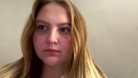 PhatAssBlond online show from January 8, 3:50 pm