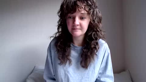 sophie online show from December 18, 6:14 pm