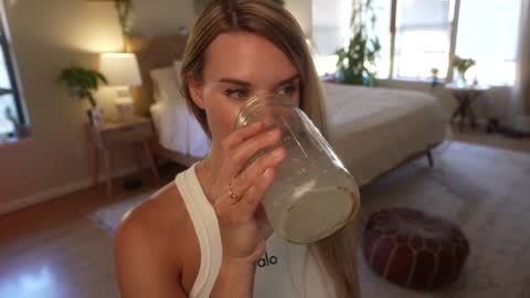 Snapshot of phoenix_taylor chatting on September 17, 1:36 am PHOENIX TAYLOR online show from September 17, 1:36 am