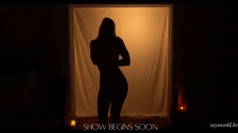 Snapshot of phoenix_taylor chatting on January 18, 2:47 am PHOENIX TAYLOR online show from January 18, 2:47 am