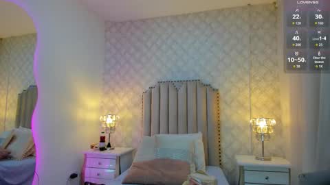    online show from February 25, 12:04 pm