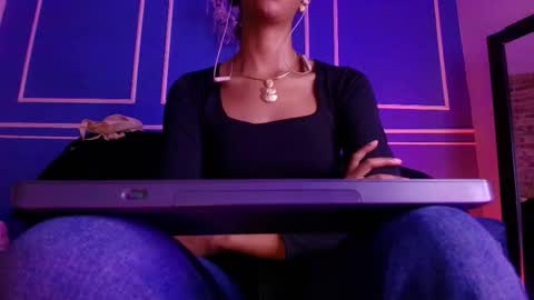 Snapshot of pia_mo chatting on October 20, 5:38 pm Special Couple Show - WELCOME TO XMAS 5 and 6 December - 2 at 8 pm COL hour online show from October 20, 5:38 pm