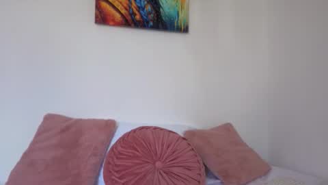 Liz online show from March 30, 8:30 pm