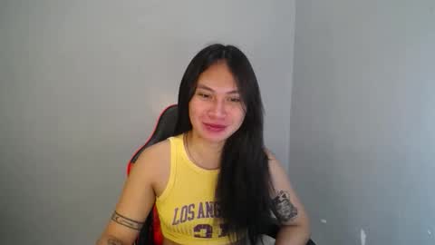 Jen online show from October 23, 12:00 pm