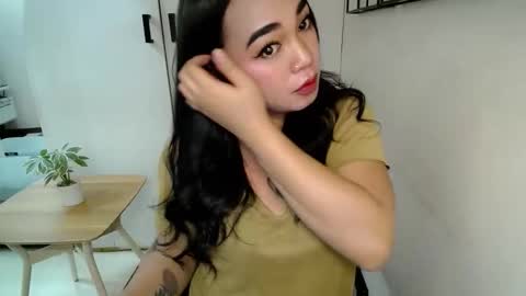 Snapshot of pinaymorena69 chatting on September 25, 12:04 pm Just cath  online show from September 25, 12:04 pm