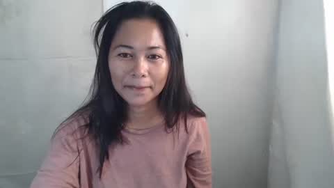 pinaysunday online show from December 6, 11:46 pm