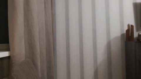       online show from October 15, 6:43 pm