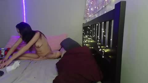 pink_tv online show from January 13, 4:29 am