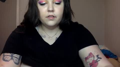 pinkypie2000 online show from November 7, 3:56 am