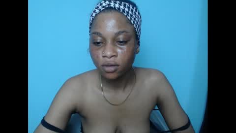 pinkyxxpussy online show from January 17, 8:44 pm