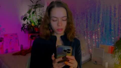 Snapshot of poli__ chatting on December 20, 9:39 pm Martha online show from December 20, 9:39 pm