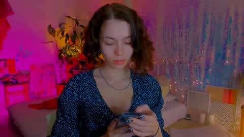 Snapshot of poli__ chatting on March 7, 10:54 pm Martha online show from March 7, 10:54 pm