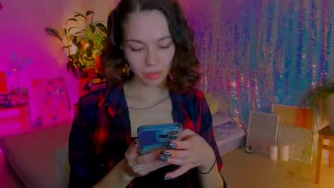 Snapshot of poli__ chatting on February 25, 9:48 pm Martha online show from February 25, 9:48 pm
