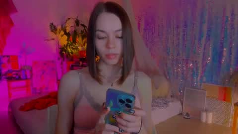Snapshot of poli__ chatting on March 12, 10:28 pm Martha online show from March 12, 10:28 pm