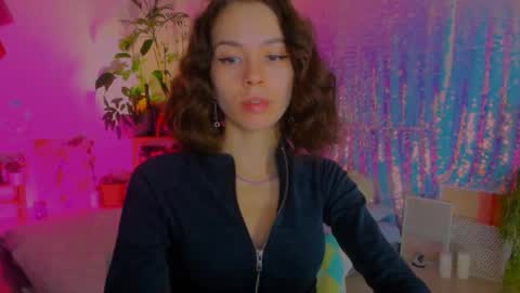 Snapshot of poli__ chatting on January 1, 2:52 pm Martha online show from January 1, 2:52 pm