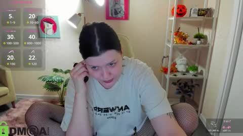 Polly online show from November 26, 5:14 pm