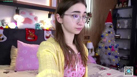 Polly online show from November 23, 7:21 am