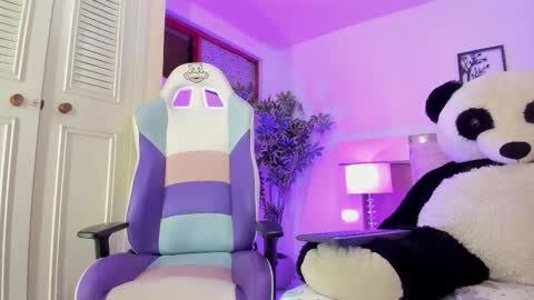 Pony 88  online show from February 27, 3:34 pm