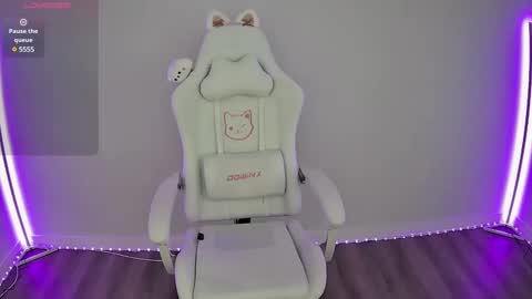 Porcha Play online show from December 11, 3:35 am