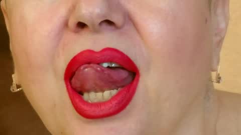 LADY POSH online show from December 27, 10:26 pm