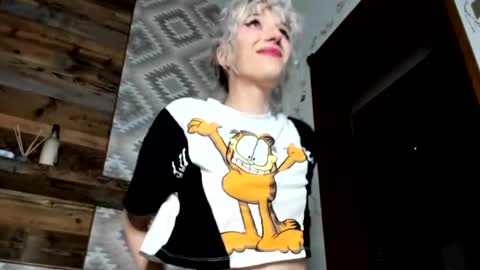 Snapshot of positivevibess chatting on February 17, 9:43 pm positivevibess online show from February 17, 9:43 pm