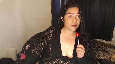 maryana online show from December 5, 11:44 am