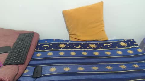 preshty online show from December 17, 1:04 pm