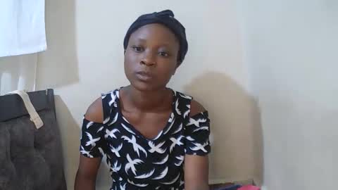 prettie_tesh online show from January 7, 8:23 pm