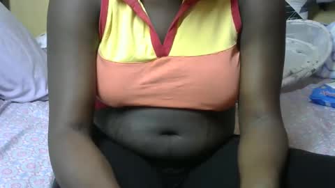 pretty_barbz online show from October 7, 9:46 am