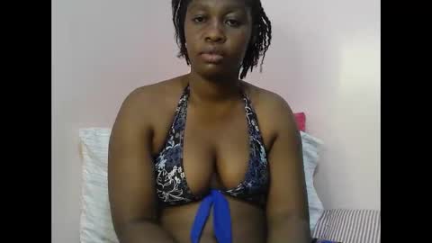 pretty_kylah online show from November 18, 2:45 am