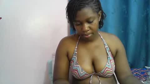 pretty_kylah online show from October 24, 2:18 am