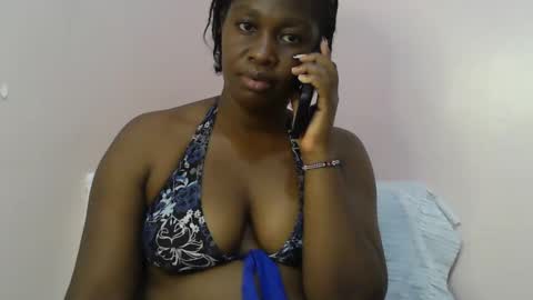 pretty_kylah online show from November 14, 8:09 pm