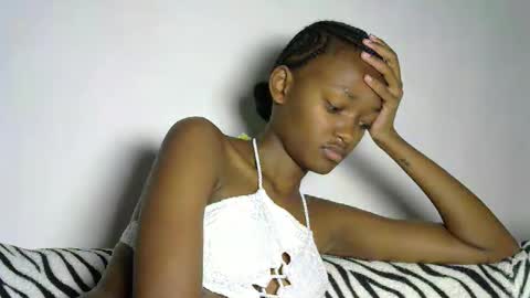 Pretty doll online show from February 22, 2:18 pm