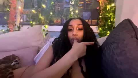 prettyblackgal online show from February 8, 9:57 am