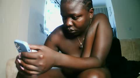 prettyreen online show from October 27, 10:00 am