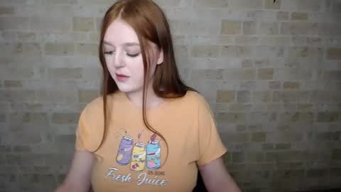 Snapshot of prettyvalerii_ chatting on February 10, 8:10 pm Valeri online show from February 10, 8:10 pm