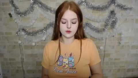 Snapshot of prettyvalerii_ chatting on January 11, 11:24 pm Valeri online show from January 11, 11:24 pm