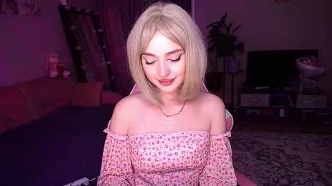 princessamira1 online show from February 19, 4:06 pm