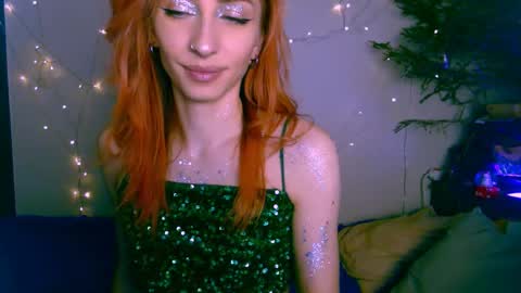 Snapshot of pufpufog chatting on December 30, 12:31 pm EsteticHouse online show from December 30, 12:31 pm