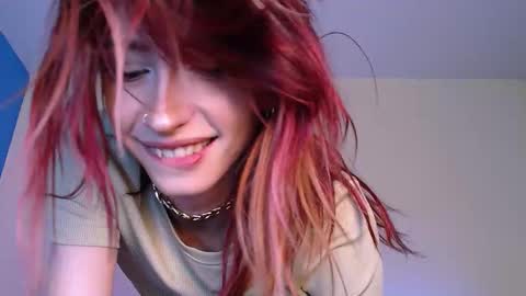 Snapshot of pufpufog chatting on October 4, 1:50 pm EsteticHouse online show from October 4, 1:50 pm
