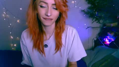 Snapshot of pufpufog chatting on December 31, 12:25 pm EsteticHouse online show from December 31, 12:25 pm
