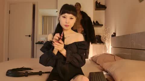 PurpleDiva online show from November 17, 7:53 am