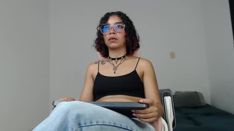 Izumi online show from December 25, 3:18 am