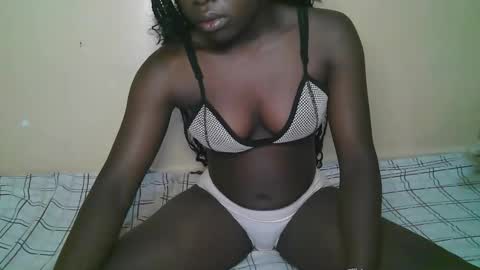 queen_latasha online show from February 10, 2:47 am