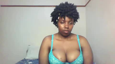 QUEEN online show from February 12, 2:03 am