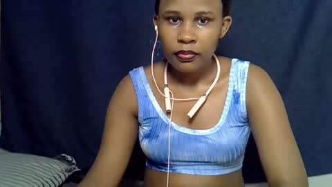 queen_polite online show from February 4, 7:22 am