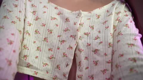 Nelly  INSTA  queenelia  online show from February 27, 1:11 pm