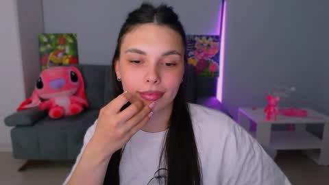 Patricia online show from September 22, 5:00 pm