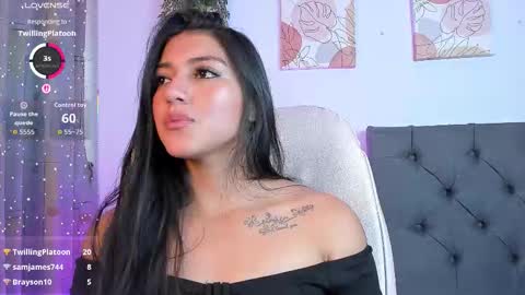    online show from November 11, 9:01 pm