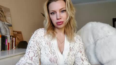qurli24 online show from March 3, 12:31 pm